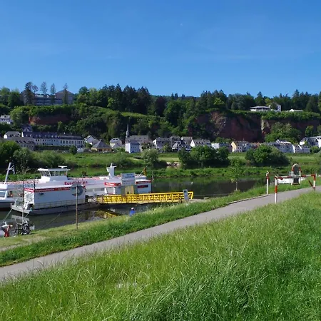 Сasa de vacaciones Wohnen Am Ufer Der Mosel In *