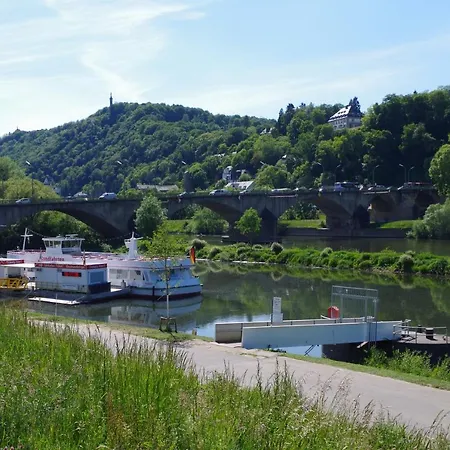 Wohnen Am Ufer Der Mosel In Holiday home *