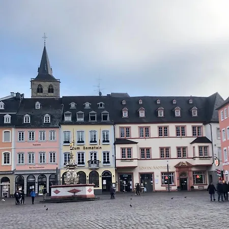 Wohnen Am Ufer Der Mosel In 度假居