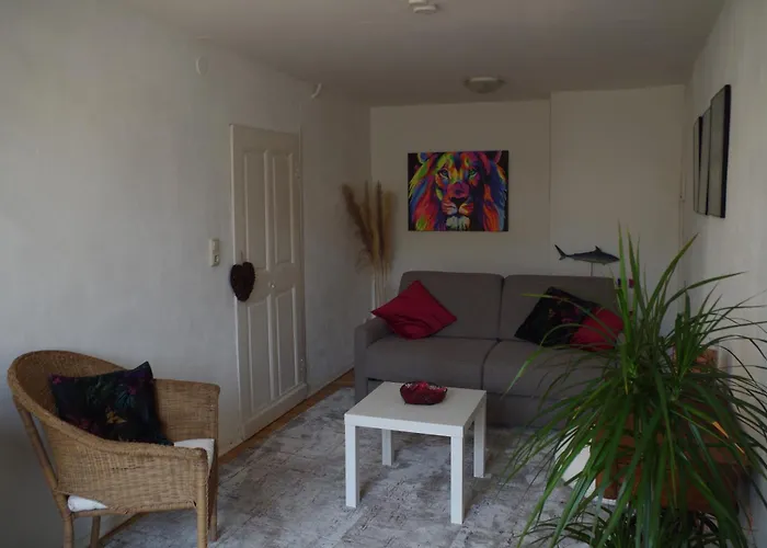 Wohnen Am Ufer Der Mosel In