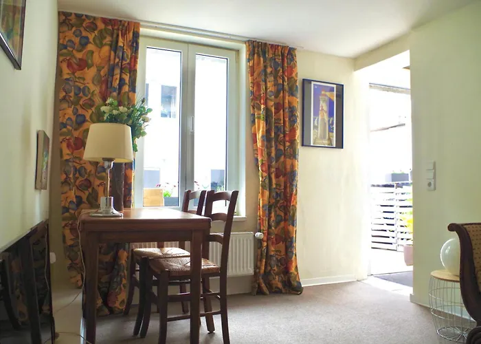 Wohnen Am Ufer Der Mosel In